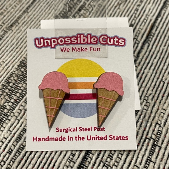 Wooden Ice Cream Cone Earrings - Picture 1 of 3